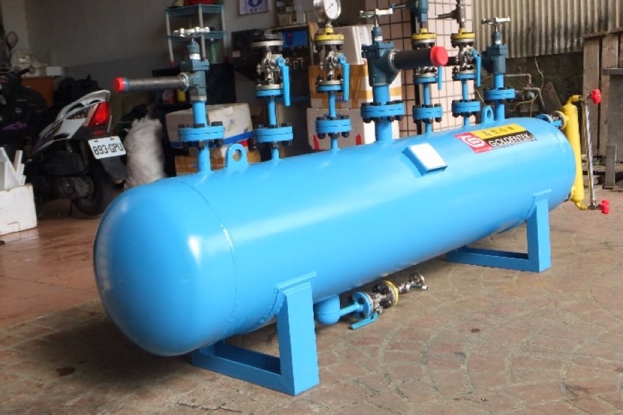 氨系統貯液器全新更新完成